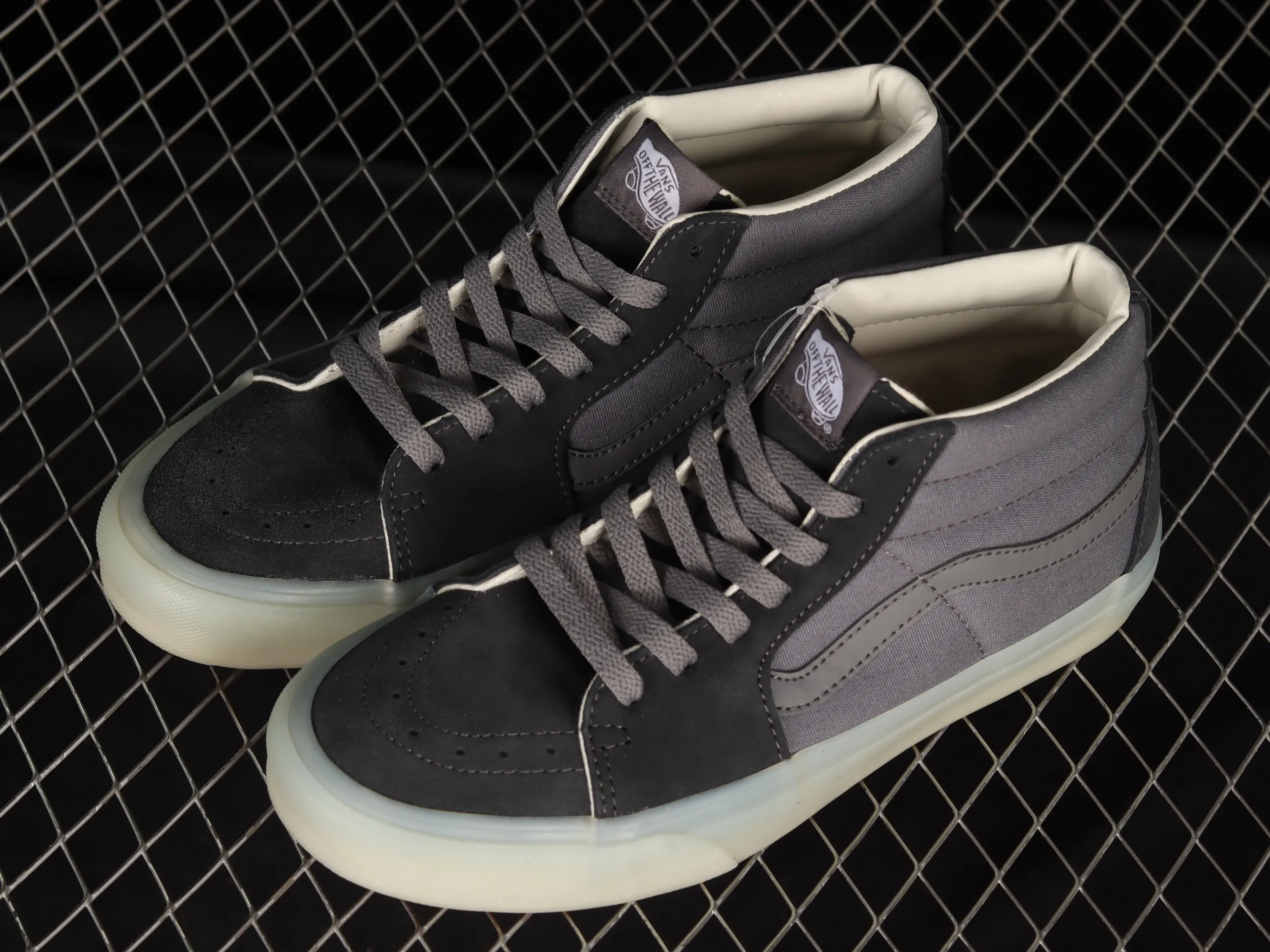 All categories Vans Vans series Vans Mid Vans China Vans Sk8-Mid official new cool transparent jelly glass glue gray black Chinese sneakers VN0A3WM3ABD